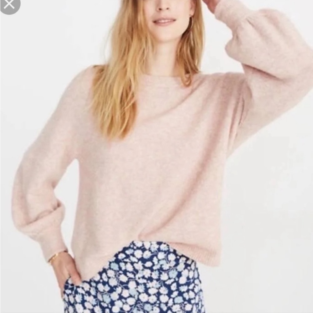 NWT Madewell Gladwell Balloon-Sleeve
Pullover Sweater Small
